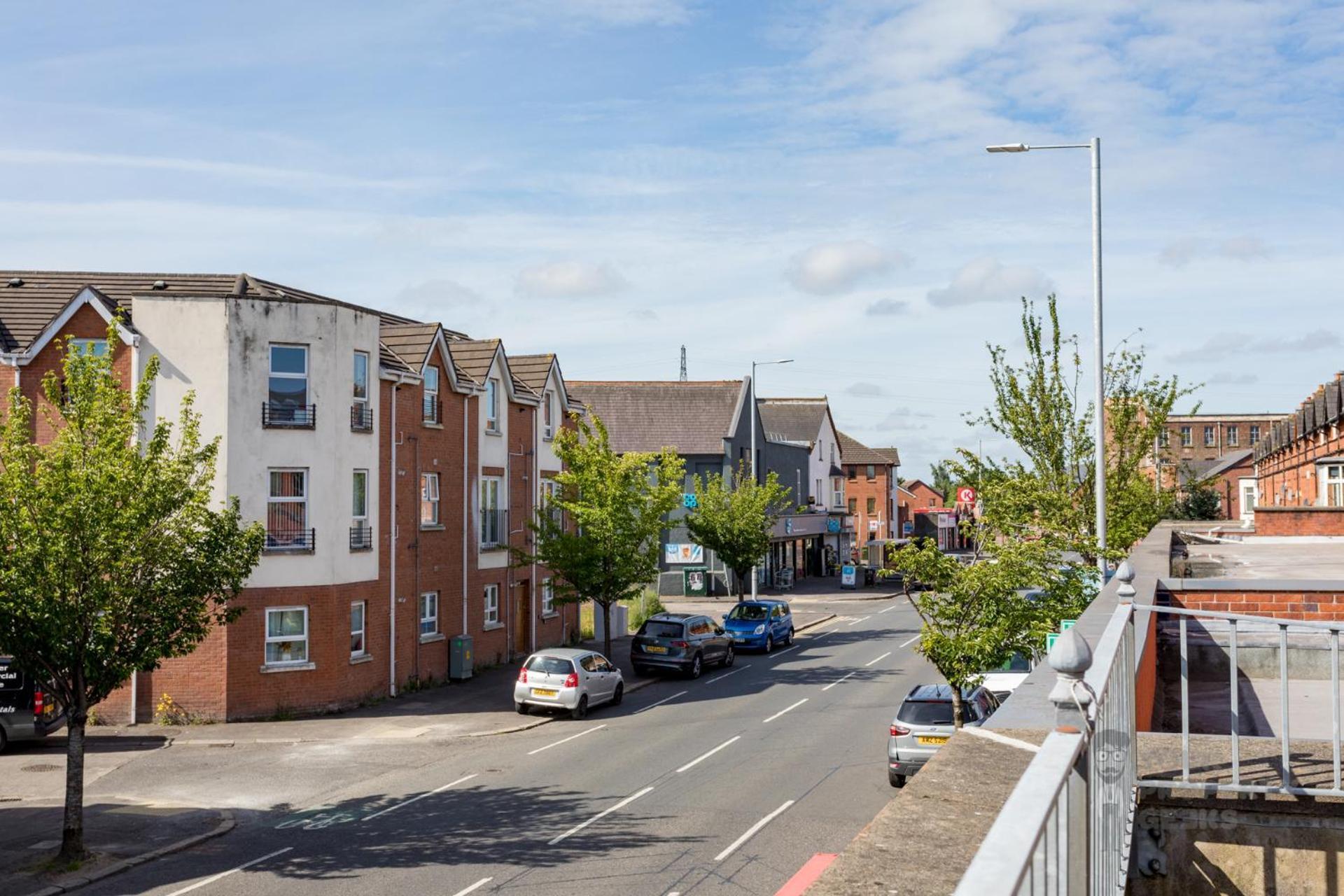 Attic Style 2 Bed Duplex Apartment With Rooftop Patio Belfast Exterior photo